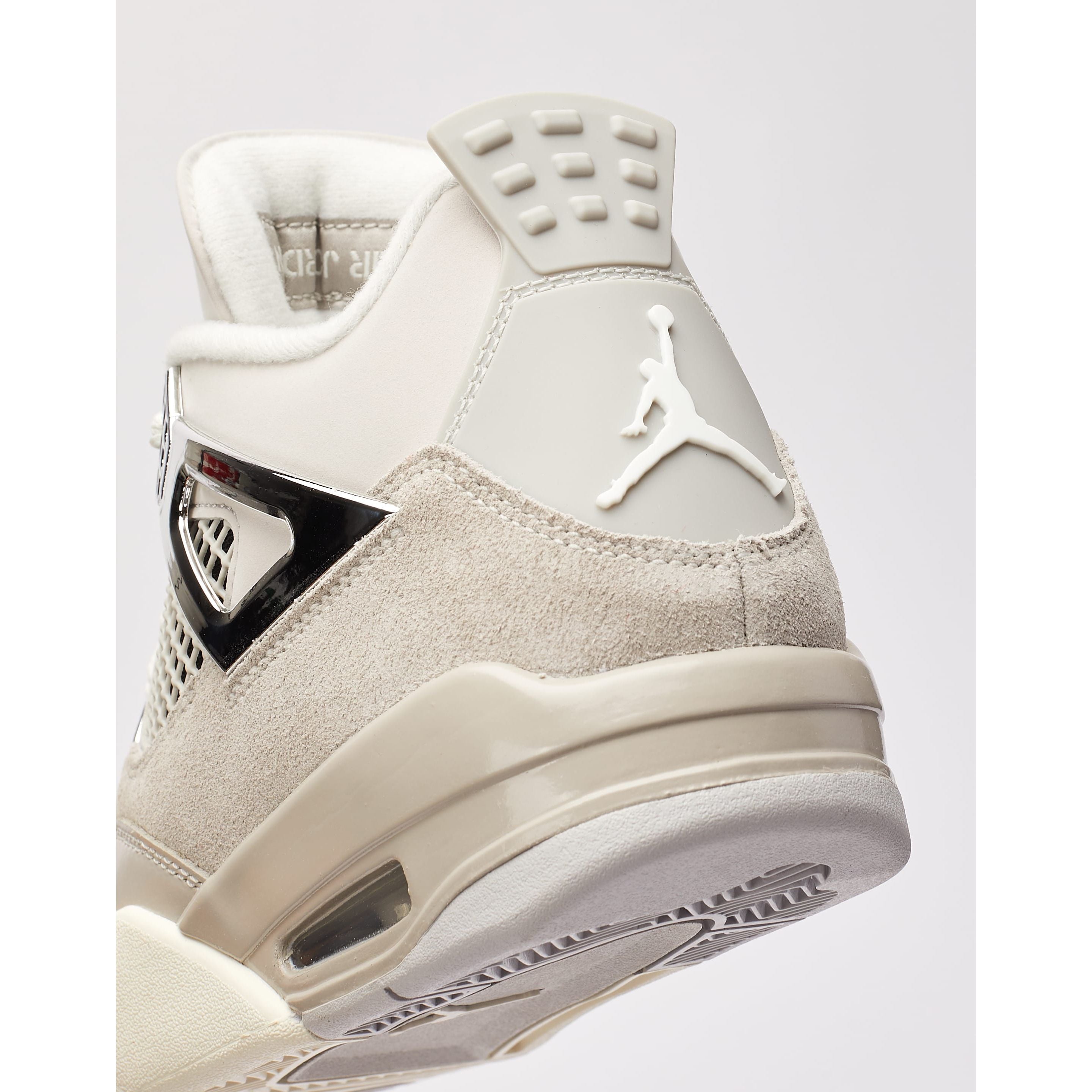 Air Jordan 4 "Frozen Moments"