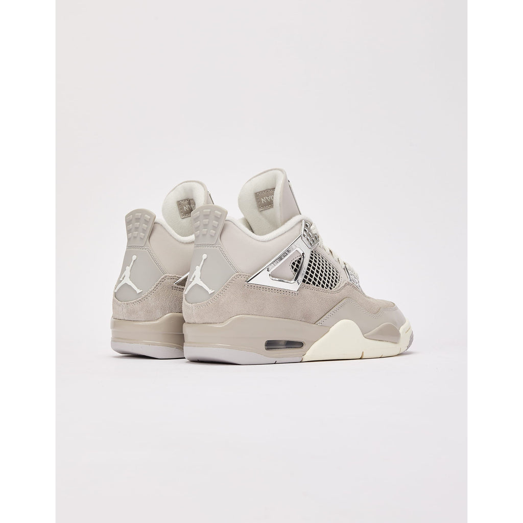 Air Jordan 4 "Frozen Moments"