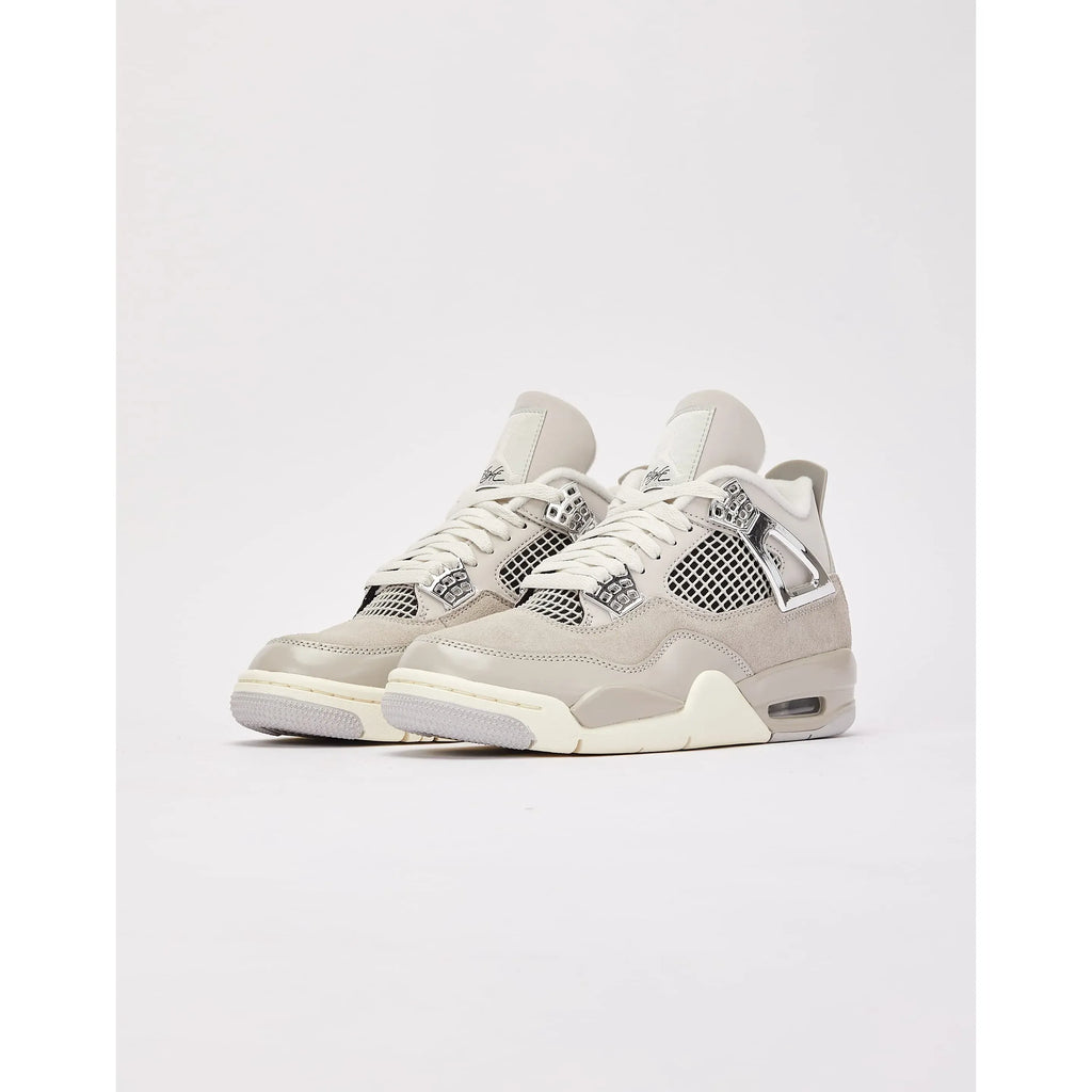 Air Jordan 4 "Frozen Moments"